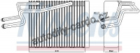 Výparník NISSENS 92215